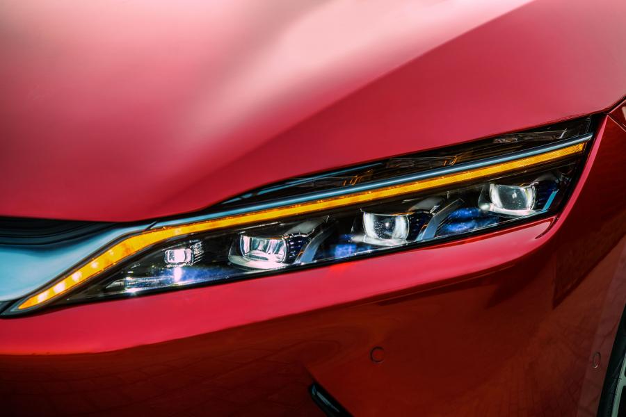 Детали экстерьера BYD Han EV 2020 года  (фото 11 из 16)